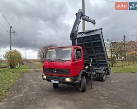 Красный Мерседес LK-Series, объемом двигателя 0 л и пробегом 512 тыс. км за 21000 $, фото 1 на Automoto.ua