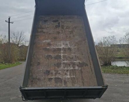 Красный Мерседес LK-Series, объемом двигателя 0 л и пробегом 512 тыс. км за 21000 $, фото 13 на Automoto.ua