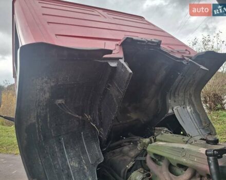 Красный Мерседес LK-Series, объемом двигателя 0 л и пробегом 512 тыс. км за 21000 $, фото 19 на Automoto.ua