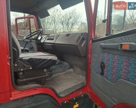 Красный Мерседес LK-Series, объемом двигателя 0 л и пробегом 512 тыс. км за 21000 $, фото 21 на Automoto.ua