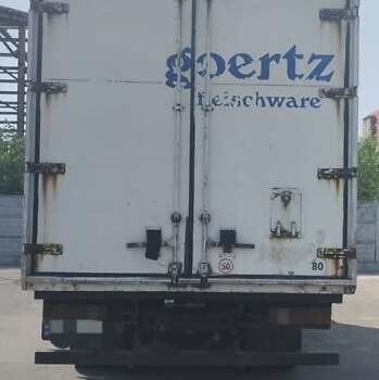 Мерседес LK-Series 1993 в Днепре (Днепропетровске) на Automoto.ua Мерседес LK-Series, объемом двигателя 6 л и пробегом 1000 тыс. км за 10000 $, фото 1 на Automoto.ua