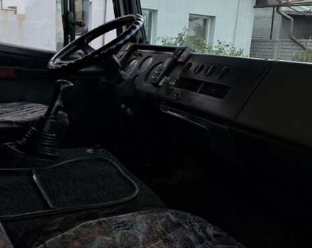 Мерседес LK-Series 1993 в Днепре (Днепропетровске) на Automoto.ua Мерседес LK-Series, объемом двигателя 6 л и пробегом 1000 тыс. км за 10000 $, фото 3 на Automoto.ua