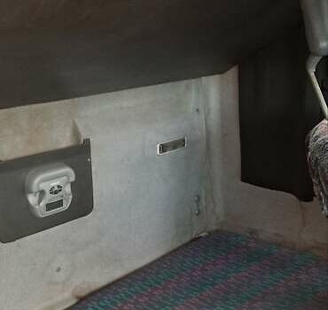 Мерседес LK-Series 1993 в Днепре (Днепропетровске) на Automoto.ua Мерседес LK-Series, объемом двигателя 6 л и пробегом 1000 тыс. км за 10000 $, фото 5 на Automoto.ua