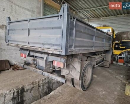 Жовтий Мерседес LK-Series, об'ємом двигуна 6 л та пробігом 100 тис. км за 15000 $, фото 2 на Automoto.ua