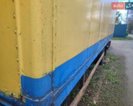 Жовтий Мерседес LK-Series, об'ємом двигуна 6 л та пробігом 500 тис. км за 5900 $, фото 6 на Automoto.ua