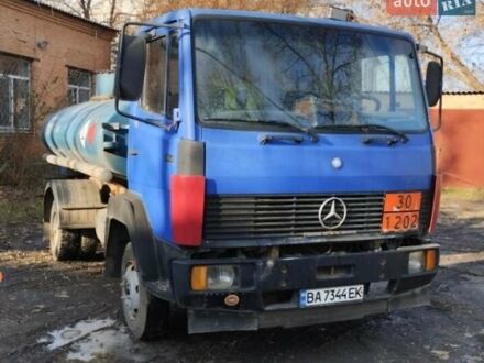 Мерседес LK-Series 1993 у Кропивницькому (Кіровограді) на Automoto.ua Синій Мерседес LK-Series, об'ємом двигуна 5.96 л та пробігом 617 тис. км за 11000 $, фото 1 на Automoto.ua