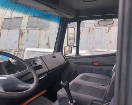 Зеленый Мерседес LK-Series, объемом двигателя 0 л и пробегом 802 тыс. км за 9000 $, фото 7 на Automoto.ua