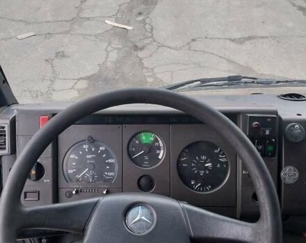 Зеленый Мерседес LK-Series, объемом двигателя 0 л и пробегом 802 тыс. км за 9000 $, фото 8 на Automoto.ua
