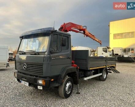 Серый Мерседес LN-Series, объемом двигателя 4.25 л и пробегом 370 тыс. км за 23999 $, фото 3 на Automoto.ua