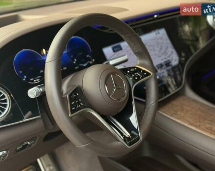 Чорний Мерседес Maybach EQS SUV, об'ємом двигуна 0 л та пробігом 3 тис. км за 207582 $, фото 27 на Automoto.ua