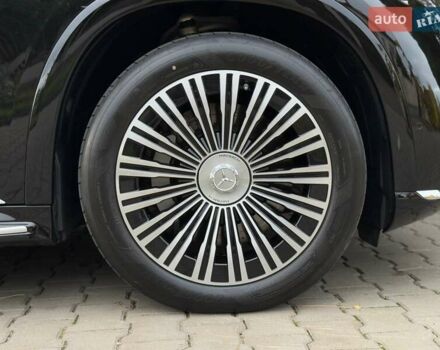 Чорний Мерседес Maybach EQS SUV, об'ємом двигуна 0 л та пробігом 3 тис. км за 207582 $, фото 16 на Automoto.ua