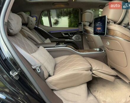 Чорний Мерседес Maybach EQS SUV, об'ємом двигуна 0 л та пробігом 3 тис. км за 207582 $, фото 88 на Automoto.ua