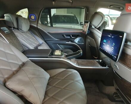 Мерседес Maybach EQS SUV, об'ємом двигуна 0 л та пробігом 0 тис. км за 280753 $, фото 18 на Automoto.ua