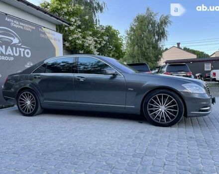 Мерседес Maybach S-Class, объемом двигателя 4.7 л и пробегом 130 тыс. км за 18900 $, фото 6 на Automoto.ua