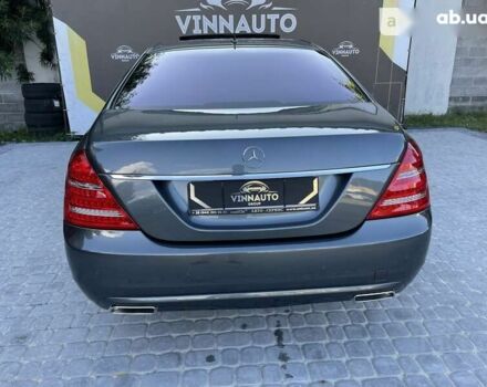 Мерседес Maybach S-Class, объемом двигателя 4.7 л и пробегом 130 тыс. км за 18900 $, фото 21 на Automoto.ua