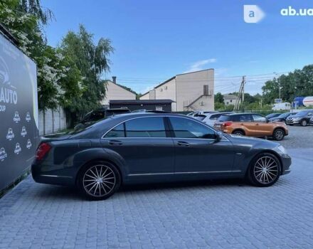 Мерседес Maybach S-Class, объемом двигателя 4.7 л и пробегом 130 тыс. км за 18900 $, фото 8 на Automoto.ua