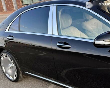 Мерседес Maybach S-Class, об'ємом двигуна 4 л та пробігом 53 тис. км за 84999 $, фото 24 на Automoto.ua