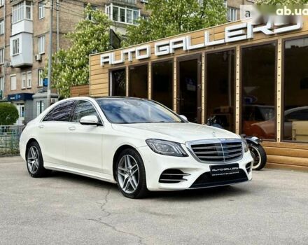 Мерседес Maybach S-Class, об'ємом двигуна 4 л та пробігом 88 тис. км за 83750 $, фото 29 на Automoto.ua