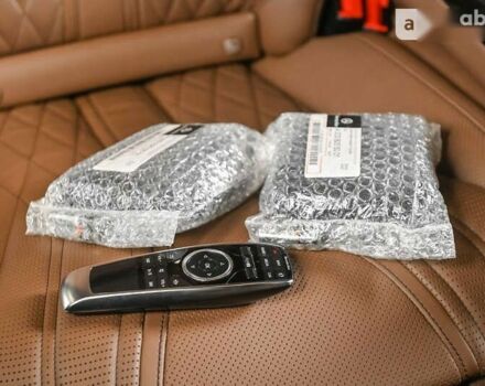 Мерседес Maybach S-Class, объемом двигателя 4 л и пробегом 50 тыс. км за 110000 $, фото 28 на Automoto.ua