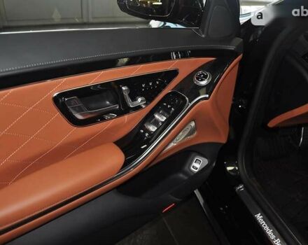 Мерседес Maybach S-Class, объемом двигателя 3 л и пробегом 21 тыс. км за 148500 $, фото 8 на Automoto.ua