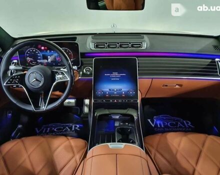 Мерседес Maybach S-Class, объемом двигателя 4 л и пробегом 11 тыс. км за 214999 $, фото 29 на Automoto.ua