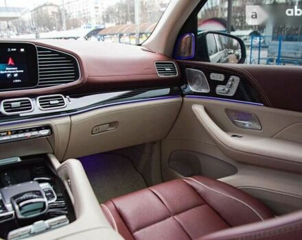 Мерседес Maybach S-Class, объемом двигателя 4 л и пробегом 57 тыс. км за 165000 $, фото 20 на Automoto.ua