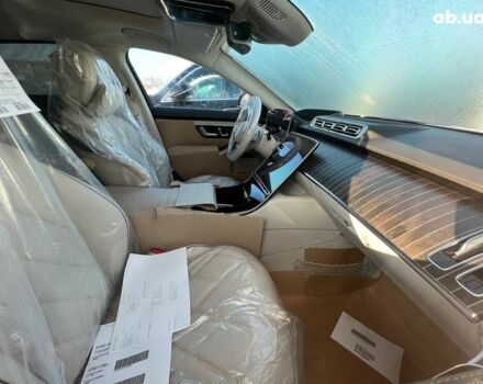 Мерседес Maybach S-Class, об'ємом двигуна 4 л та пробігом 1 тис. км за 247512 $, фото 6 на Automoto.ua