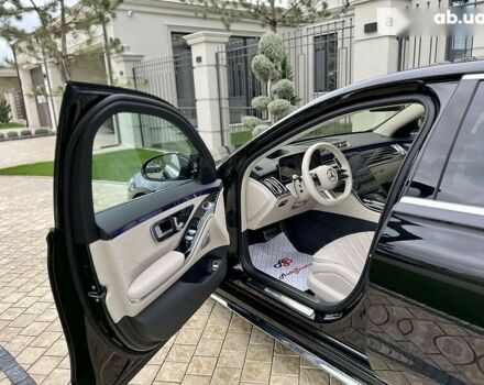 Мерседес Maybach S-Class, объемом двигателя 3 л и пробегом 1 тыс. км за 179000 $, фото 26 на Automoto.ua