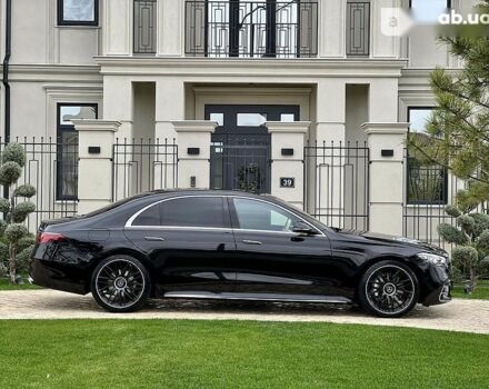 Мерседес Maybach S-Class, объемом двигателя 3 л и пробегом 1 тыс. км за 179000 $, фото 18 на Automoto.ua