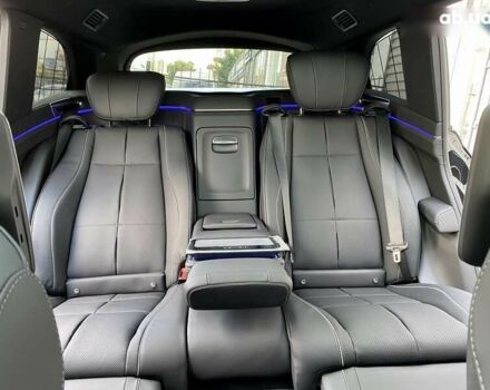 Мерседес Maybach S-Class, объемом двигателя 4 л и пробегом 1 тыс. км за 224968 $, фото 23 на Automoto.ua