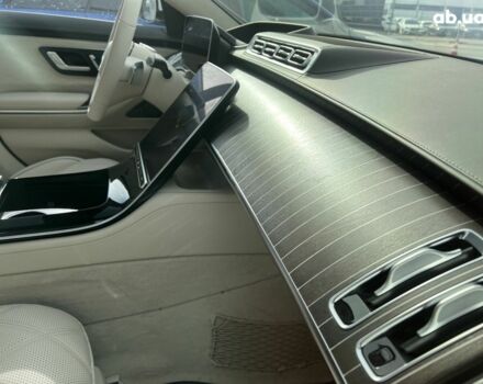 Мерседес Maybach S-Class, об'ємом двигуна 3.98 л та пробігом 13 тис. км за 184539 $, фото 11 на Automoto.ua