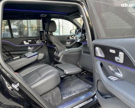 Мерседес Maybach S-Class, объемом двигателя 4 л и пробегом 1 тыс. км за 224968 $, фото 12 на Automoto.ua