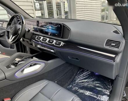 Мерседес Maybach S-Class, объемом двигателя 4 л и пробегом 1 тыс. км за 224968 $, фото 6 на Automoto.ua