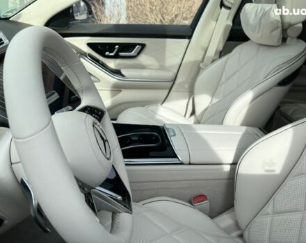 Мерседес Maybach S-Class, об'ємом двигуна 3.98 л та пробігом 13 тис. км за 184539 $, фото 20 на Automoto.ua