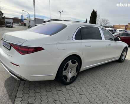 Мерседес Maybach S-Class, об'ємом двигуна 3.98 л та пробігом 13 тис. км за 184539 $, фото 14 на Automoto.ua