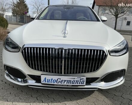 Мерседес Maybach S-Class, об'ємом двигуна 3.98 л та пробігом 13 тис. км за 184539 $, фото 2 на Automoto.ua