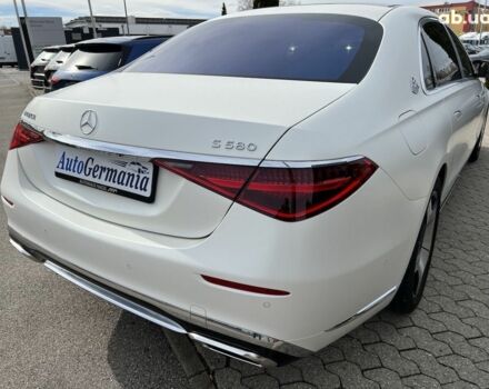 Мерседес Maybach S-Class, об'ємом двигуна 3.98 л та пробігом 13 тис. км за 184539 $, фото 36 на Automoto.ua