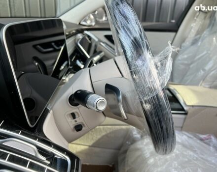 Мерседес Maybach S-Class, об'ємом двигуна 4 л та пробігом 5 тис. км за 200623 $, фото 5 на Automoto.ua