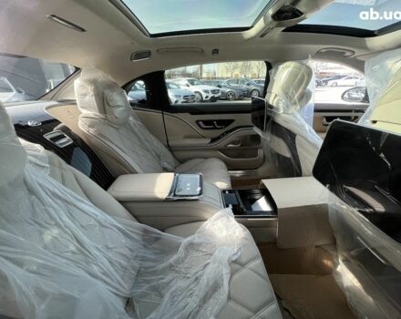 Мерседес Maybach S-Class, об'ємом двигуна 4 л та пробігом 5 тис. км за 200623 $, фото 35 на Automoto.ua