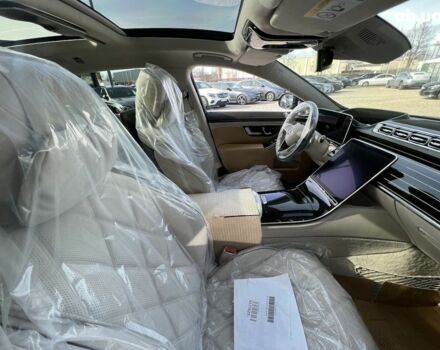 Мерседес Maybach S-Class, об'ємом двигуна 4 л та пробігом 5 тис. км за 200623 $, фото 37 на Automoto.ua