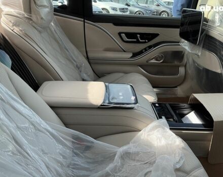 Мерседес Maybach S-Class, об'ємом двигуна 4 л та пробігом 5 тис. км за 200623 $, фото 42 на Automoto.ua