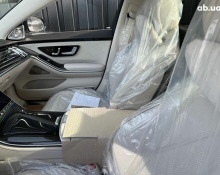 Мерседес Maybach S-Class, об'ємом двигуна 4 л та пробігом 5 тис. км за 200623 $, фото 6 на Automoto.ua