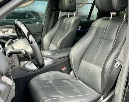 Мерседес Maybach S-Class, объемом двигателя 2.3 л и пробегом 50 тыс. км за 149999 $, фото 27 на Automoto.ua