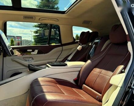 Мерседес Maybach S-Class, объемом двигателя 14.86 л и пробегом 90 тыс. км за 164900 $, фото 12 на Automoto.ua