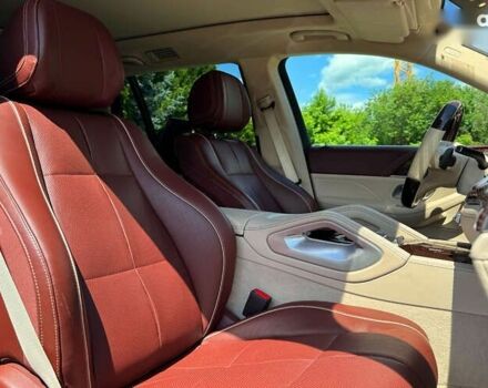 Мерседес Maybach S-Class, объемом двигателя 14.86 л и пробегом 90 тыс. км за 164900 $, фото 21 на Automoto.ua
