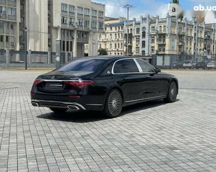 Мерседес Maybach S-Class, объемом двигателя 4 л и пробегом 25 тыс. км за 187000 $, фото 2 на Automoto.ua