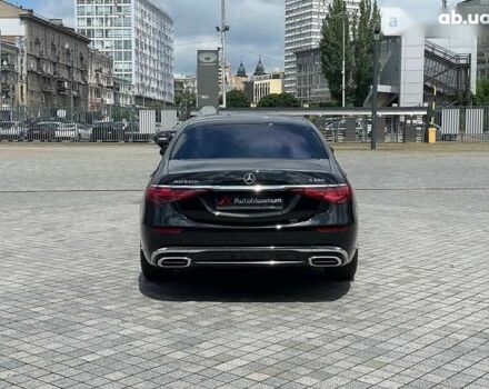 Мерседес Maybach S-Class, объемом двигателя 4 л и пробегом 25 тыс. км за 187000 $, фото 6 на Automoto.ua