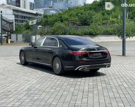Мерседес Maybach S-Class, объемом двигателя 4 л и пробегом 25 тыс. км за 187000 $, фото 7 на Automoto.ua