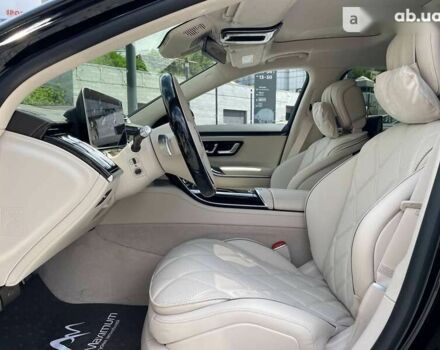 Мерседес Maybach S-Class, объемом двигателя 4 л и пробегом 25 тыс. км за 187000 $, фото 15 на Automoto.ua