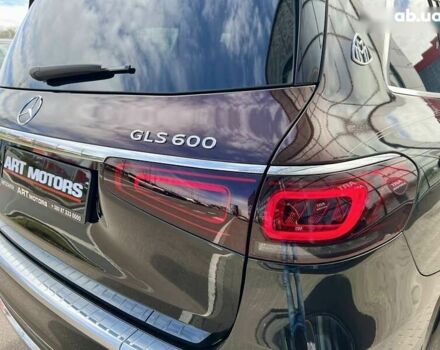 Мерседес Maybach S-Class, объемом двигателя 10.85 л и пробегом 44 тыс. км за 155000 $, фото 15 на Automoto.ua